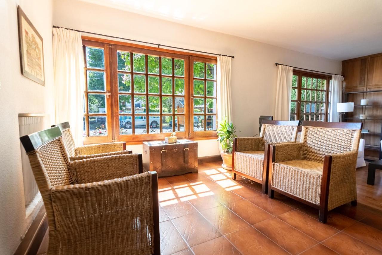 Hosteria Hostal Del Esquiador San Martín de los Andes Εξωτερικό φωτογραφία